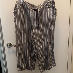 Capri Stripe Pants